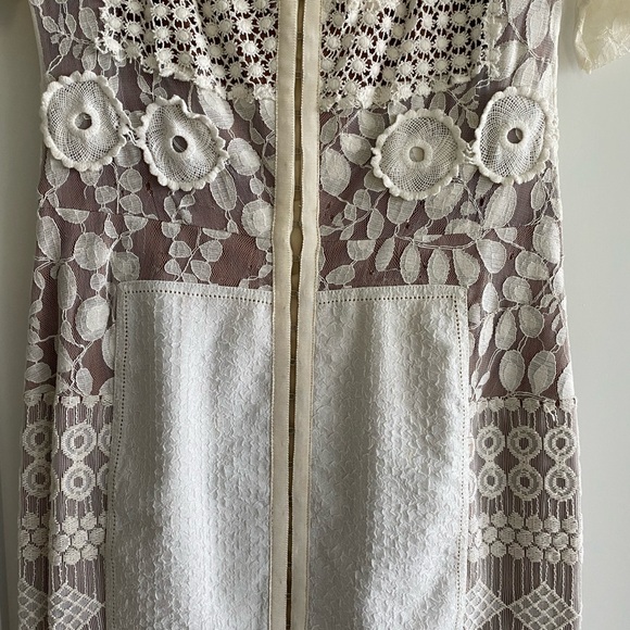 BEGUILE BY BYRON LARS SIZE 6 BEAUTIFUL CHARISSIMA WHITE BEIGE - Picture 2 of 14